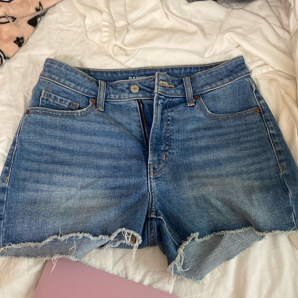 Curvy High-Waisted OG Jean Shorts